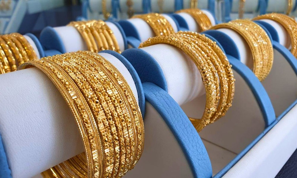 Glistening Elegance: A Dive into the Timeless Allure of 22ct Gold Jewellery at A1 Jewellers